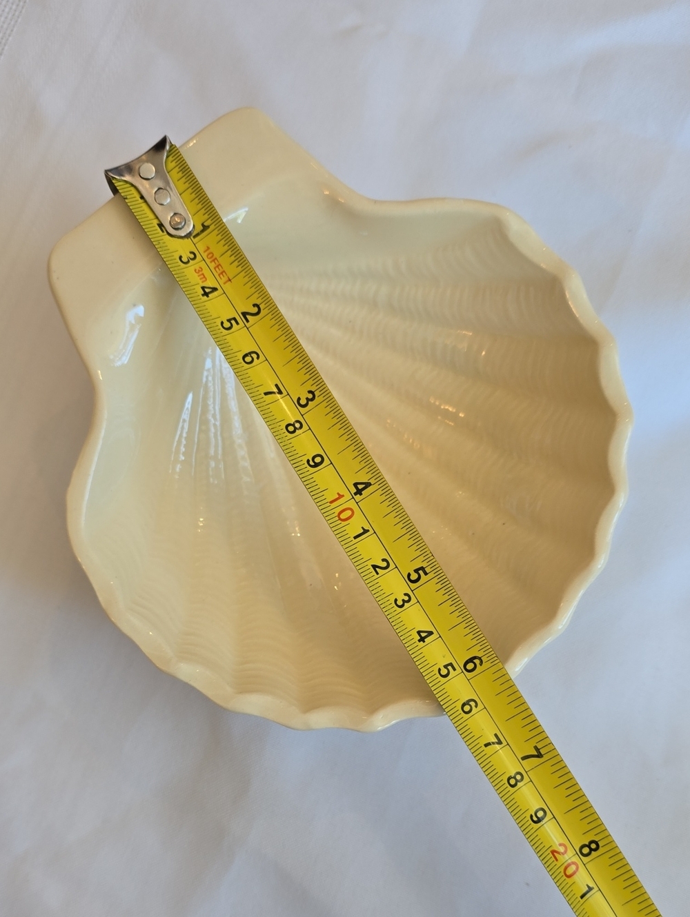 Cream Ceramic Shell Dish - Picture 4 of 4
